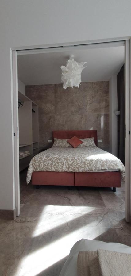 Appartement Pink Maison Centro Piazza Diaz Duomo Milan